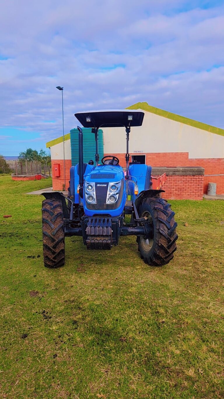 ceird-tractor-front